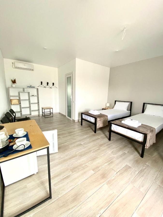 Lazurit Family Hotel Lazurne Extérieur photo